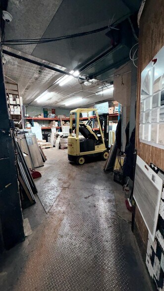 More Photos Of 63-60-63-64 Woodhaven Blvd, Forest Hills Storefront For Lease