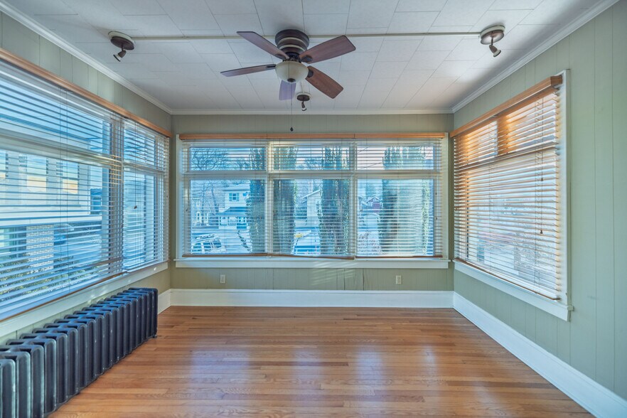 More Photos Of 346 Merrimon Ave, Asheville Medical For Sale