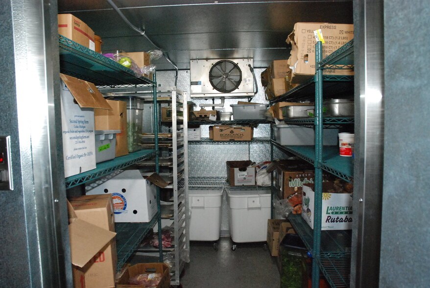 More Photos Of 127 S Union St, Traverse City Restaurant For Sale
