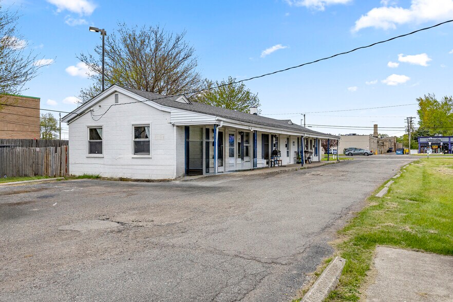 More Photos Of 228 Inkster Rd, Inkster Apartments For Sale