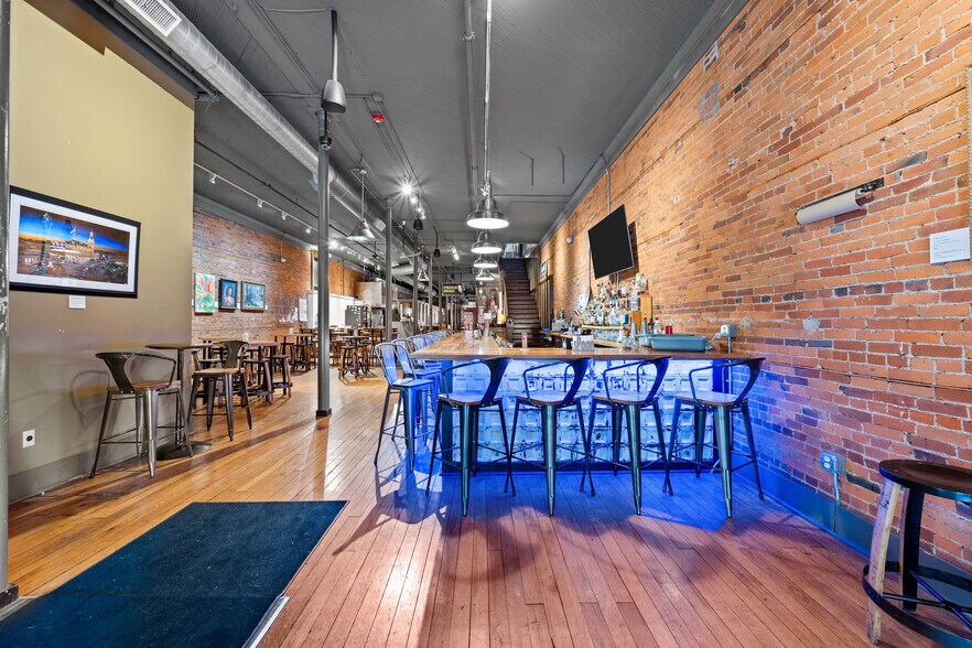 More Photos Of 144 W Liberty St, Wooster Office For Sale