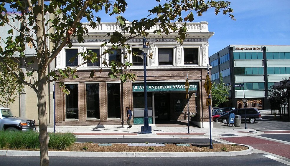 More Photos Of 202 Pacific Ave, Bremerton Office For Lease