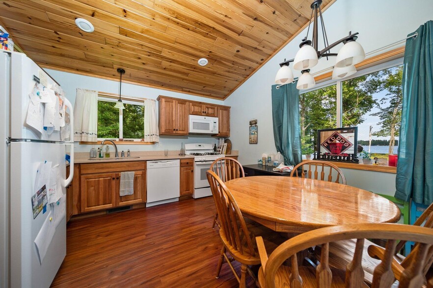 More Photos Of 3551 W Otsego Lake Dr, Gaylord Manufactured Housing Mobile Home Park For Sale