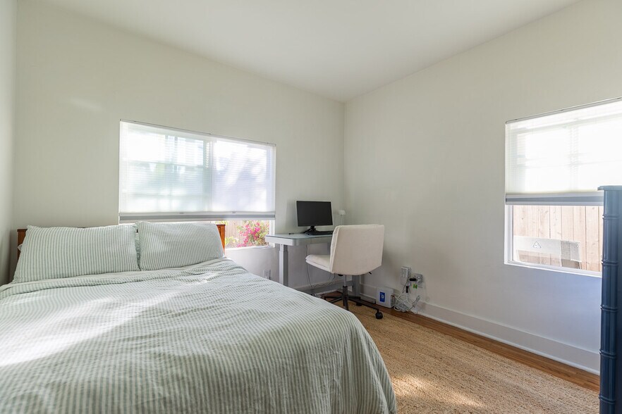 More Photos Of 1980 Chatsworth Blvd, San Diego Apartments For Sale