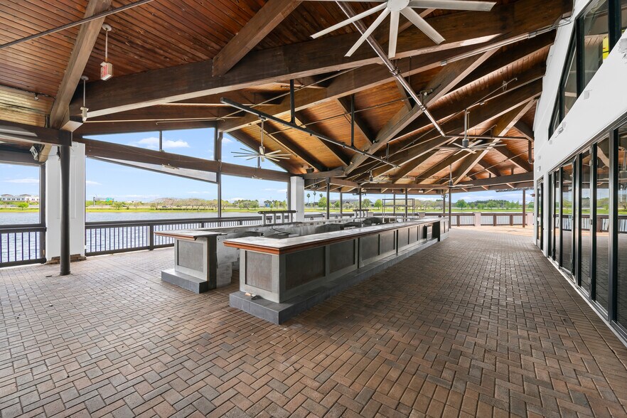 More Photos Of 15500 SW 29th St, Miramar Restaurant For Lease