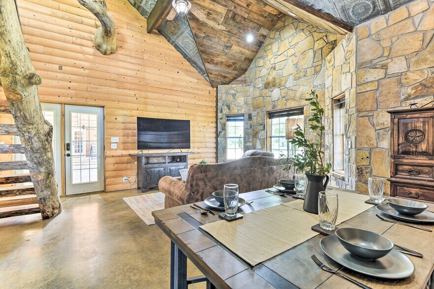 More Photos Of 3112 Sunset School Rd, Sunset Land For Sale