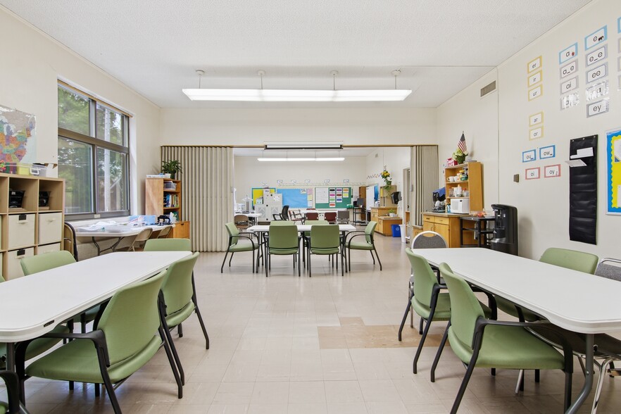 More Photos Of 1115 Greenbrier St, Saint Paul Religious Facility For Sale