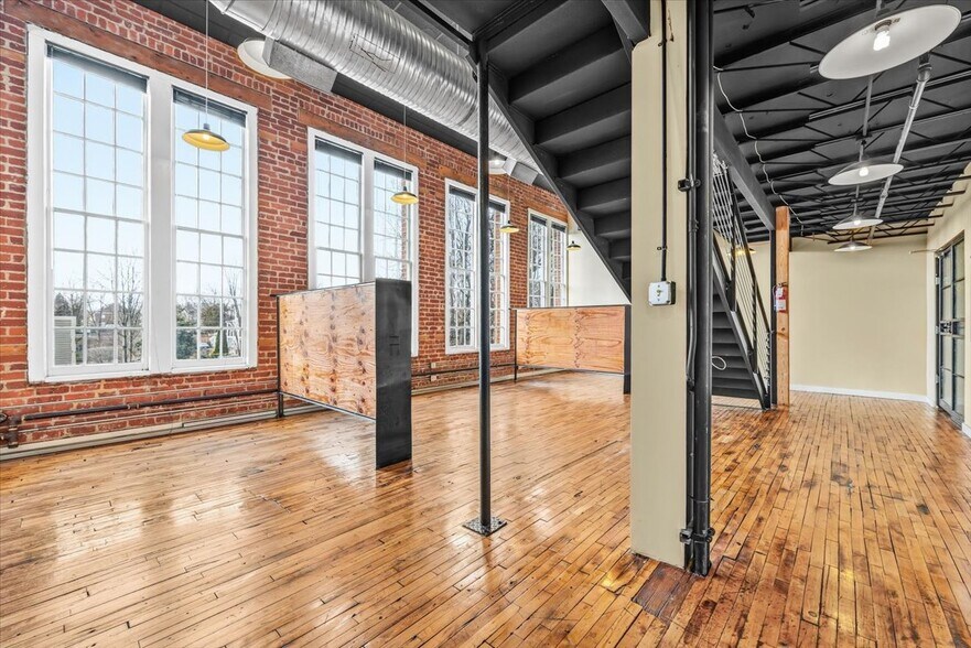 More Photos Of 241 E 4th St, Frederick Loft Creative Space For Sale