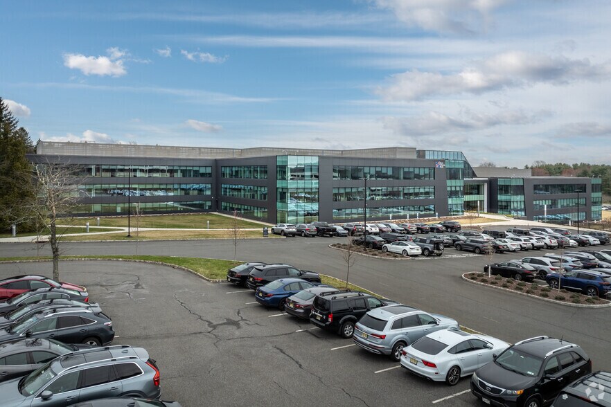 More Photos Of 340 Mount Kemble Ave, Morristown Office For Lease