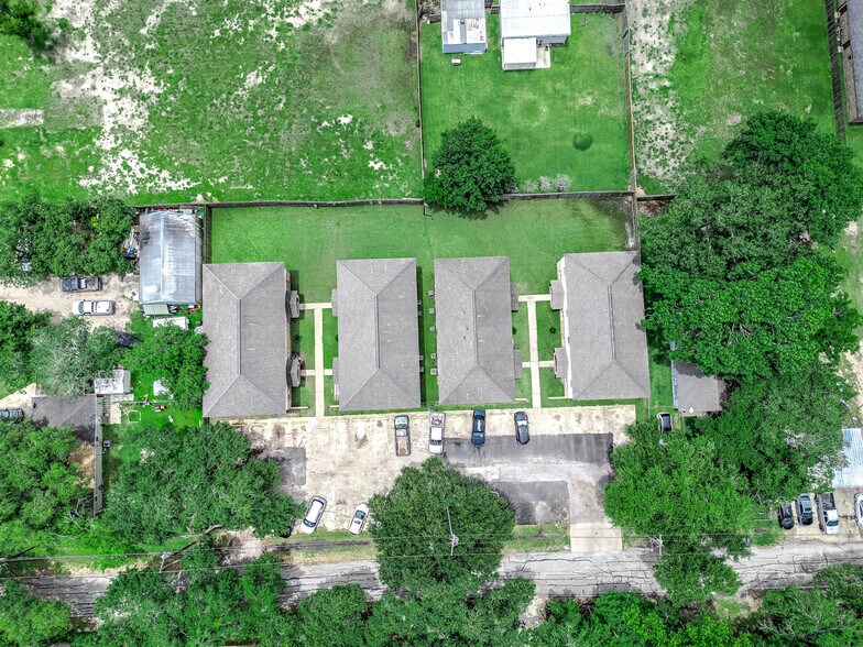 More Photos Of , Alvin Multifamily For Sale
