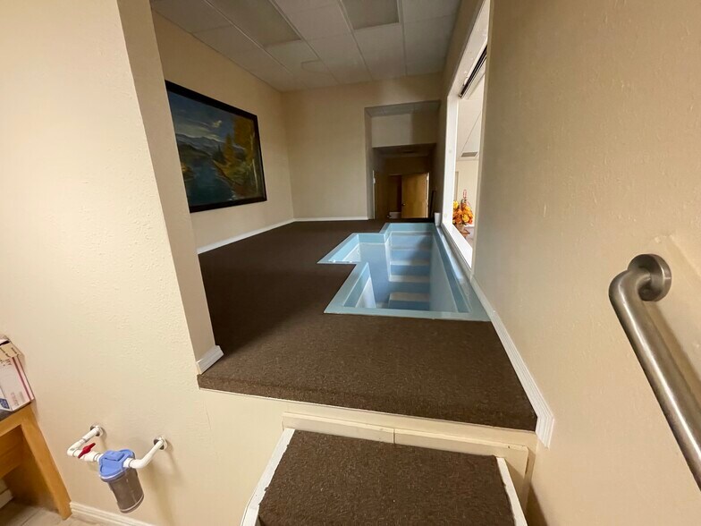 More Photos Of 501-599 Paris ave, Soper Religious Facility For Sale