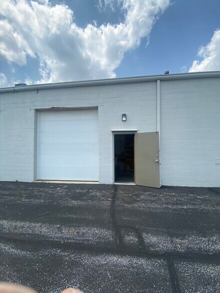 More Photos Of 2248 E Enterprise Pky, Twinsburg Flex For Sale