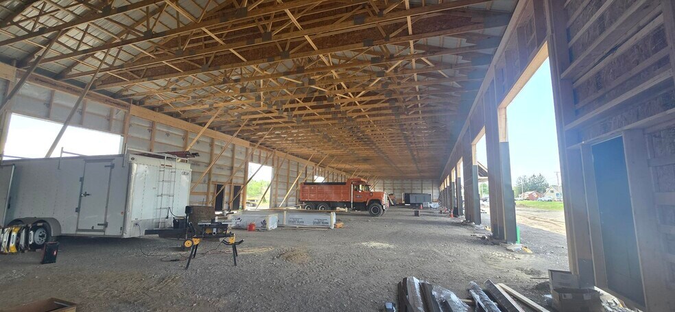 More Photos Of 1134 NY State Route 5, Elbridge Light Distribution For Lease