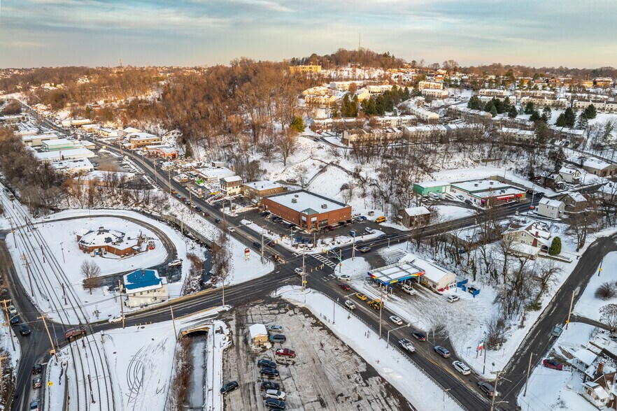 More Photos Of 3423 Library Rd, Castle Shannon Freestanding For Sale