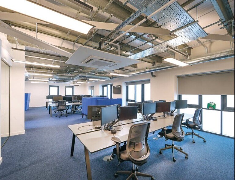 More Photos Of 145 London Rd, Kingston Upon Thames Office For Lease