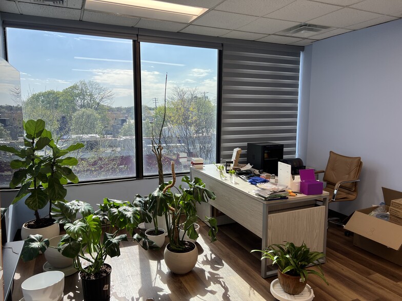 More Photos Of 99 Jericho Tpke, Jericho Medical For Lease