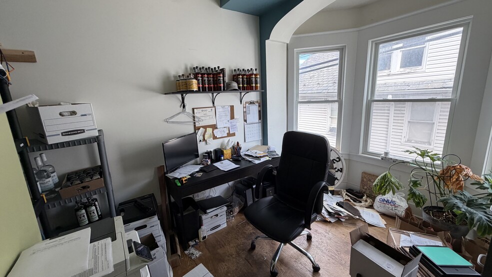 More Photos Of 35 Belvidere St, Nazareth Storefront Retail Residential For Sale