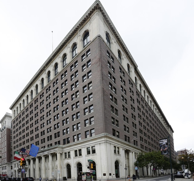 More Photos Of 150 S Independence Mall W, Philadelphia Apartments For Lease