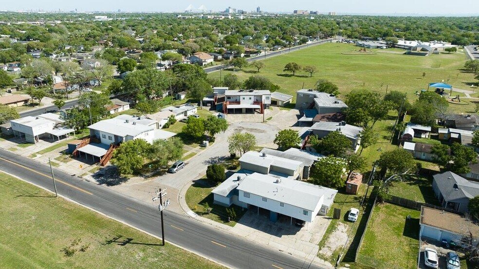 Primary Photo Of 3908 Verner Cir, Corpus Christi Apartments For Sale