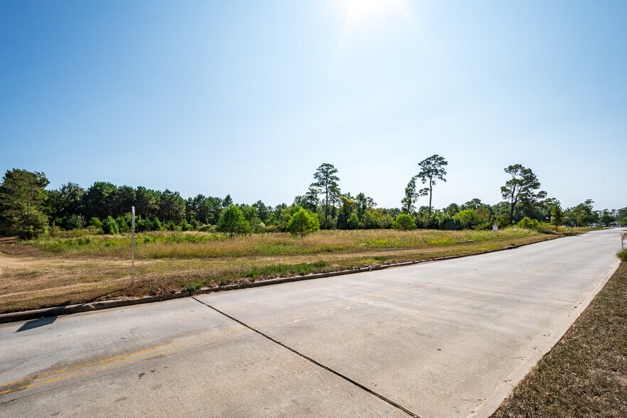 More Photos Of 00 Lake Houston Pkwy, Huffman Land For Sale
