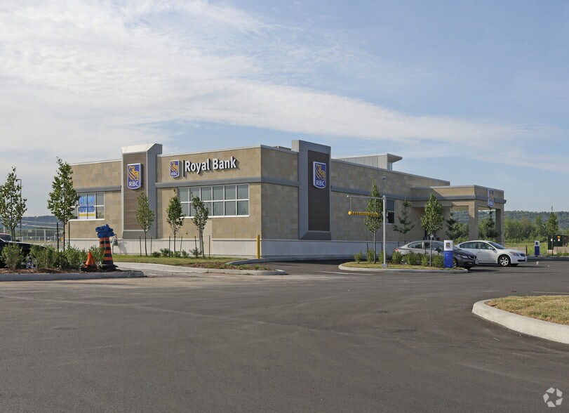 More Photos Of 395 Fify Rd, Stoney Creek Unknown For Lease