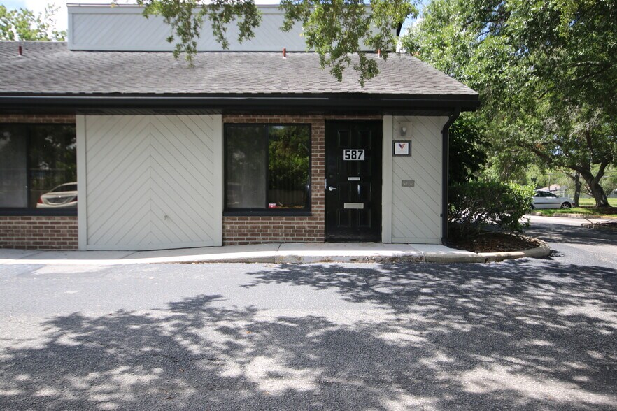 More Photos Of 561 S Duncan Ave, Clearwater Medical For Sale