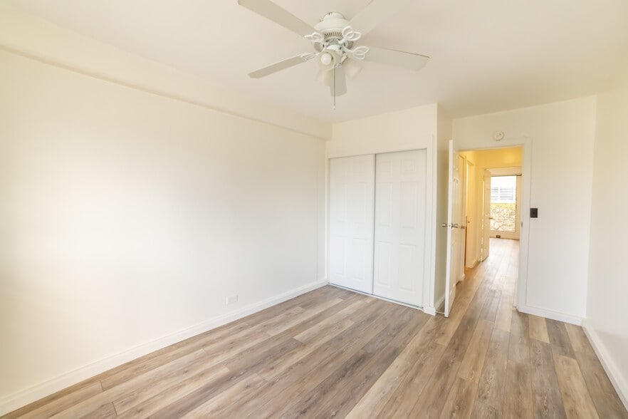 More Photos Of 534 Kamoku St, Honolulu Apartments For Sale