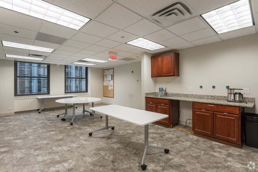 Photo of 14th Floor Ste 1400