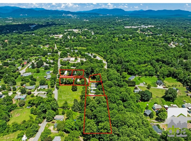 Primary Photo Of 61 State St, Asheville Manufactured Housing Mobile Home Park For Sale