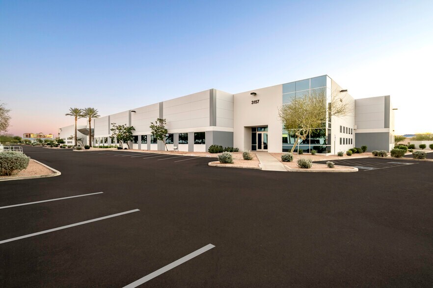 Primary Photo Of 3157 E Elwood St, Phoenix Flex For Lease