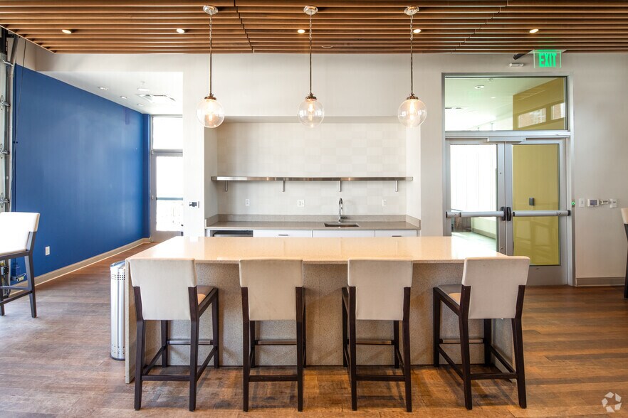 More Photos Of 1338 Chestnut St, Philadelphia Apartments For Sale