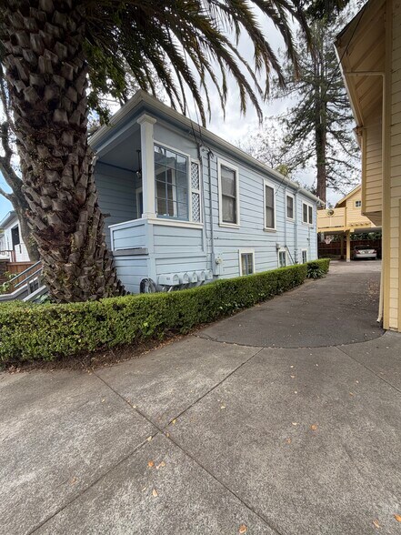 More Photos Of 829 San Anselmo Ave, San Anselmo Apartments For Sale