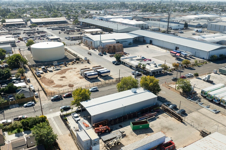 More Photos Of 213 C St, Turlock Industrial For Sale