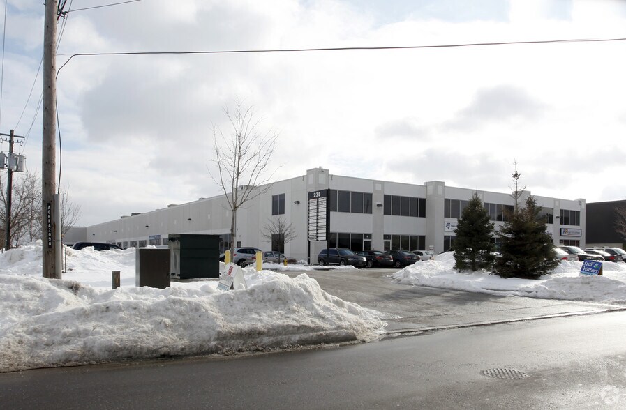 More Photos Of 235 Industrial Pky S, Aurora Warehouse For Sale