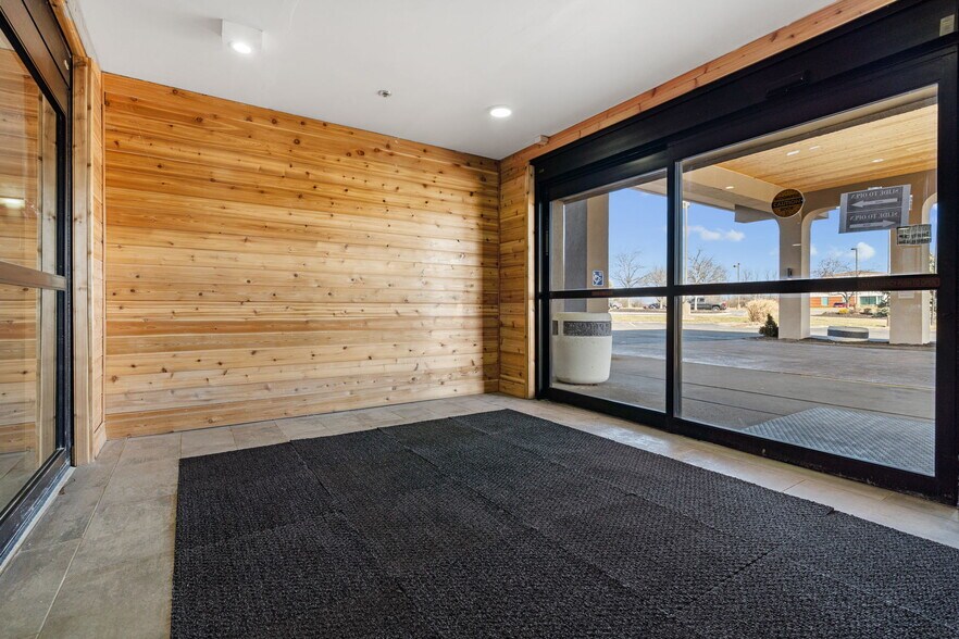 More Photos Of 5335 Broadmoor Cir NW, Canton Hotel For Sale