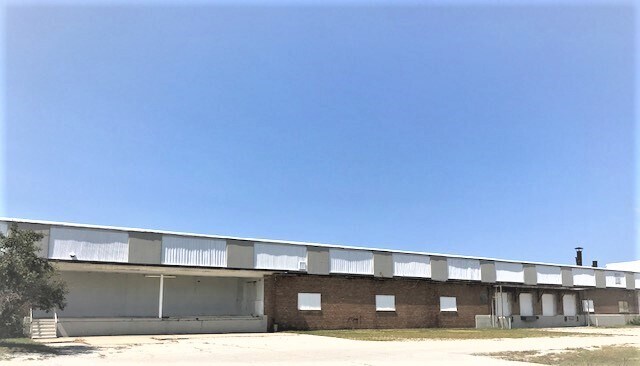 More Photos Of 1100 W Barker Ave, Michigan City Warehouse For Lease