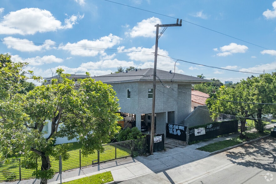 Primary Photo Of 2511 NW 25th Ave, Miami Warehouse For Sale