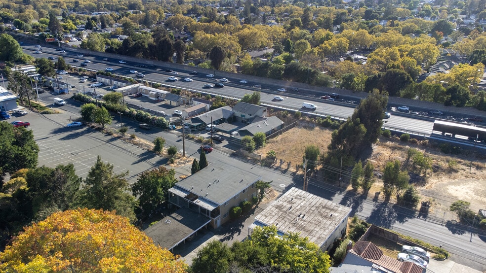 More Photos Of 541-553 Admiral Callaghan Ln, Vallejo Apartments For Sale