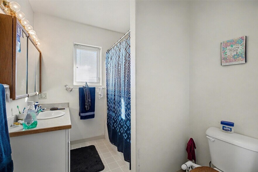 More Photos Of 305 46th St N, Great Falls Apartments For Sale