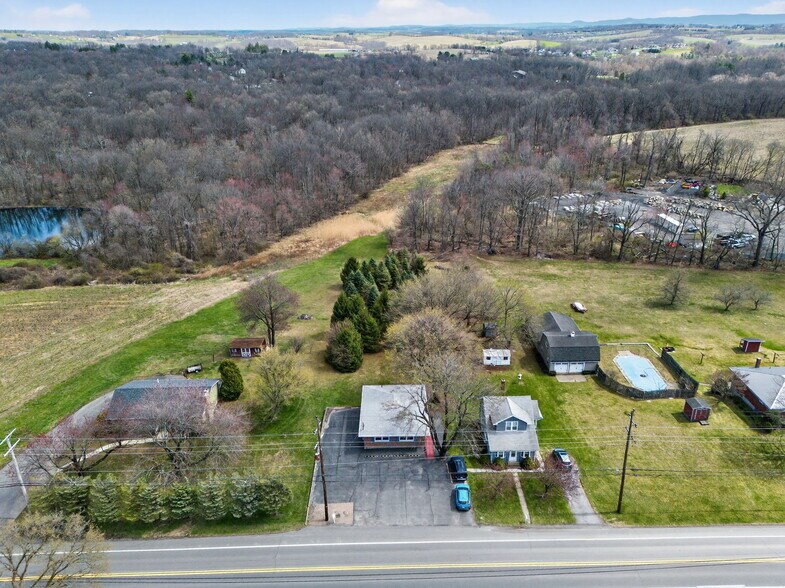 More Photos Of 6534 Sullivan Trl, Wind Gap Office For Sale