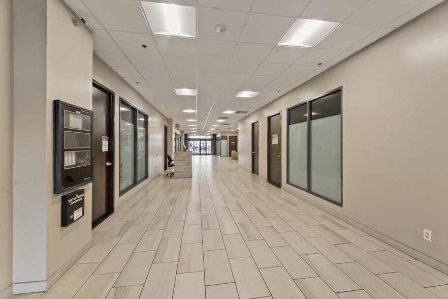 More Photos Of 1521 Staples St, Corpus Christi Medical For Lease