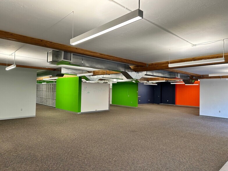 More Photos Of 67 E Evelyn Ave, Mountain View Research And Development For Lease