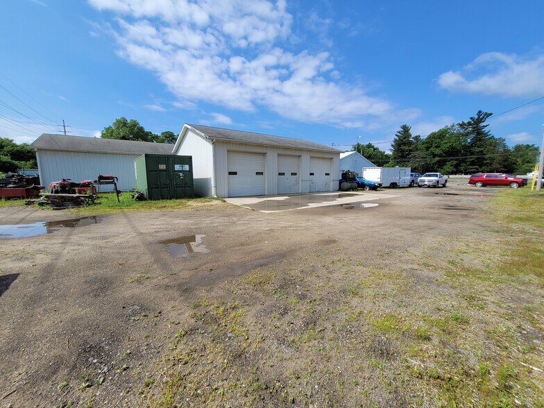 7092 N Dort Hwy, Mount Morris, MI 48458 Auto Repair For Sale