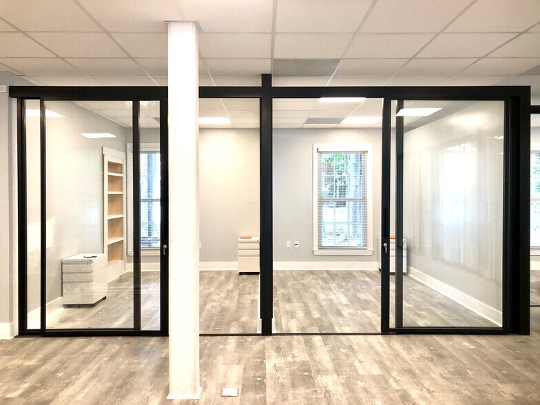 More Photos Of 2340 Perimeter Park Dr, Atlanta Office Residential For Lease