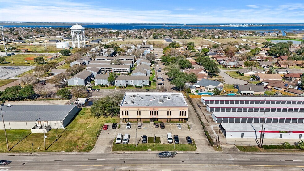 More Photos Of 2000 25th Ave N, Texas City Office For Lease