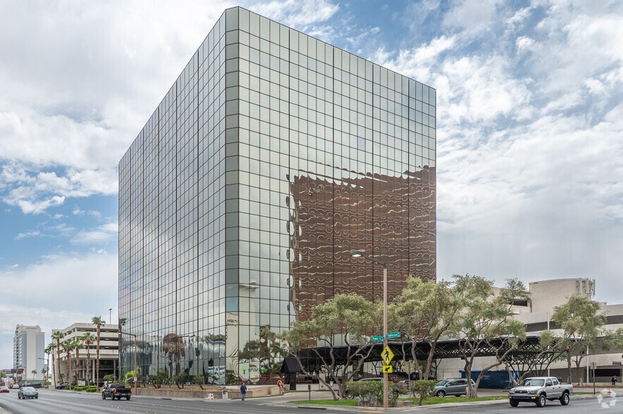 More Photos Of 101 Convention Center Dr, Las Vegas Office For Lease