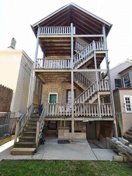More Photos Of 2312 W 21st St, Chicago Apartments For Sale