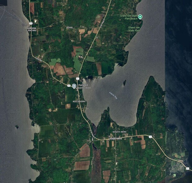 More Photos Of 7 Ferry Rd, South Hero Storefront For Sale