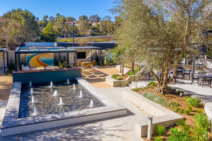 More Photos Of 12636 High Bluff Dr, San Diego Office For Lease