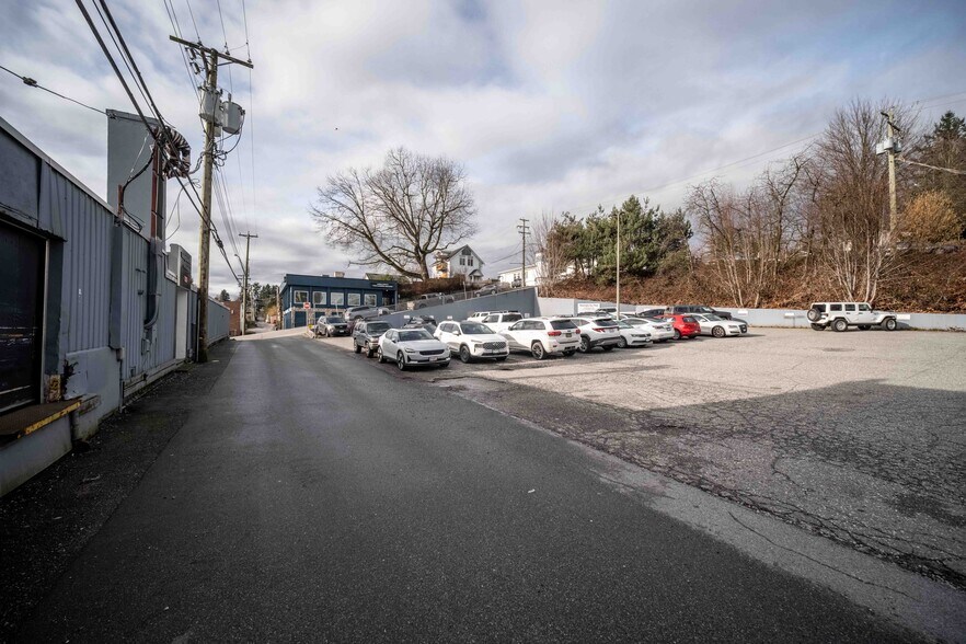 More Photos Of 33103 1st Ave, Mission Office For Lease